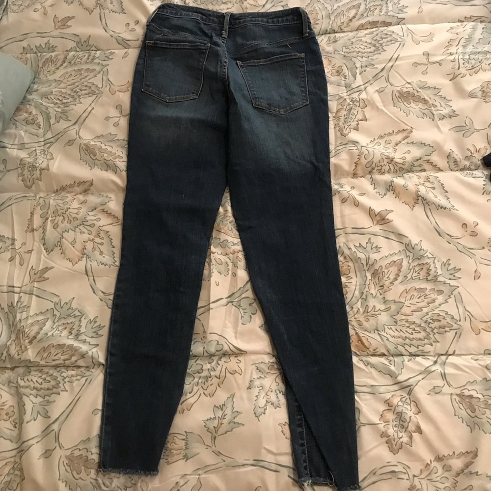High waisted jeans